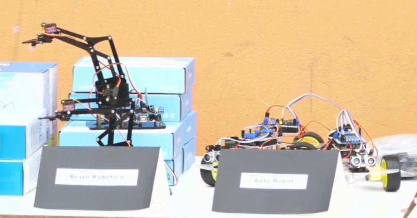 Departamento de Educación de La Serena inicia entrega de kits de robótica para 11 colegios