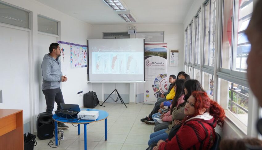 Universidad de La Serena promueve el cuidado del agua en comunidad de Las Cardas