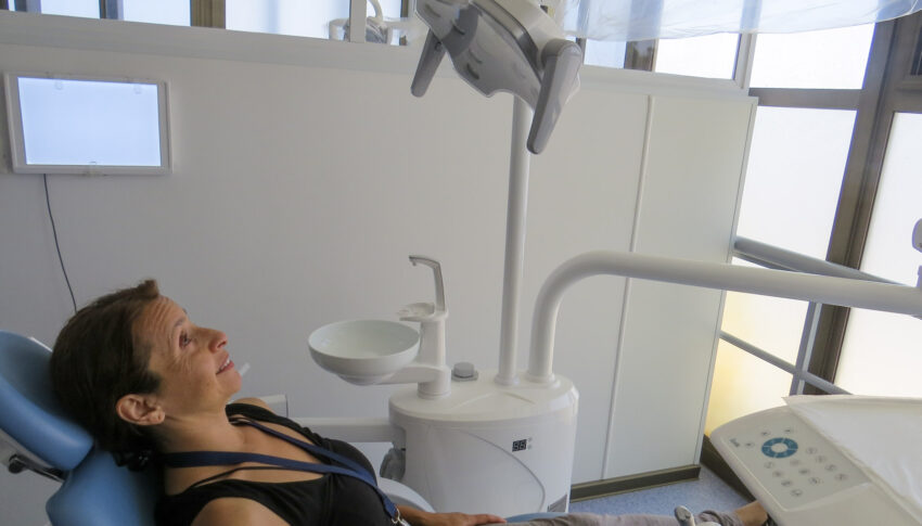 Clínica Odontológica de la USerena renueva 36 unidades dentales para fortalecer la formación y atención